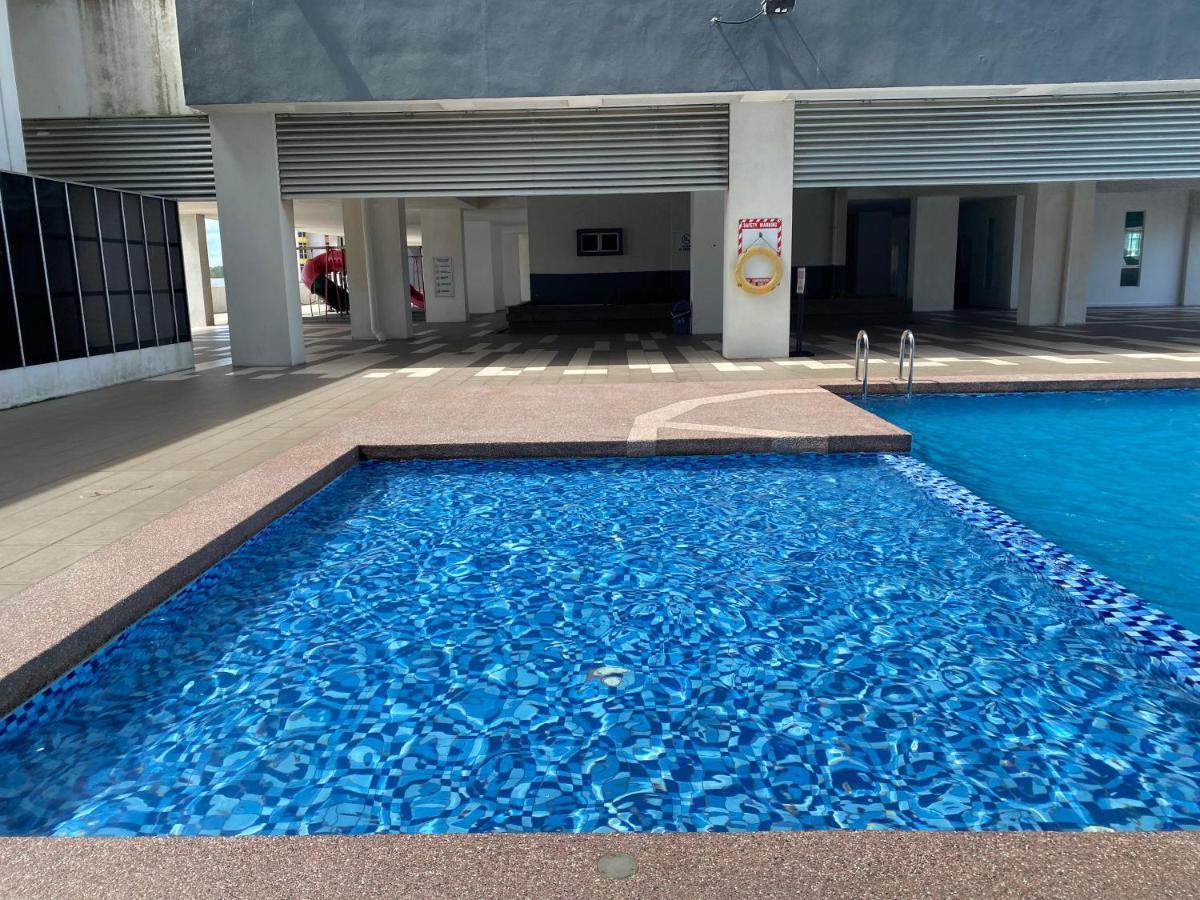 The Cotton Bleu Homestay Kuala Terengganu Eksteriør bilde